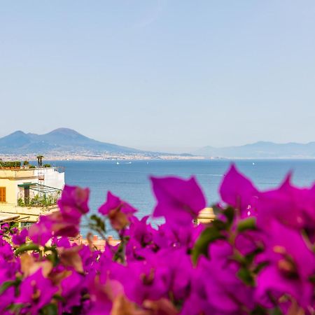 Villa Dolcevita With Parking By Napoliapartments Nápoles Exterior foto